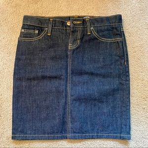 Gap denim skirt early 2000’s size 1